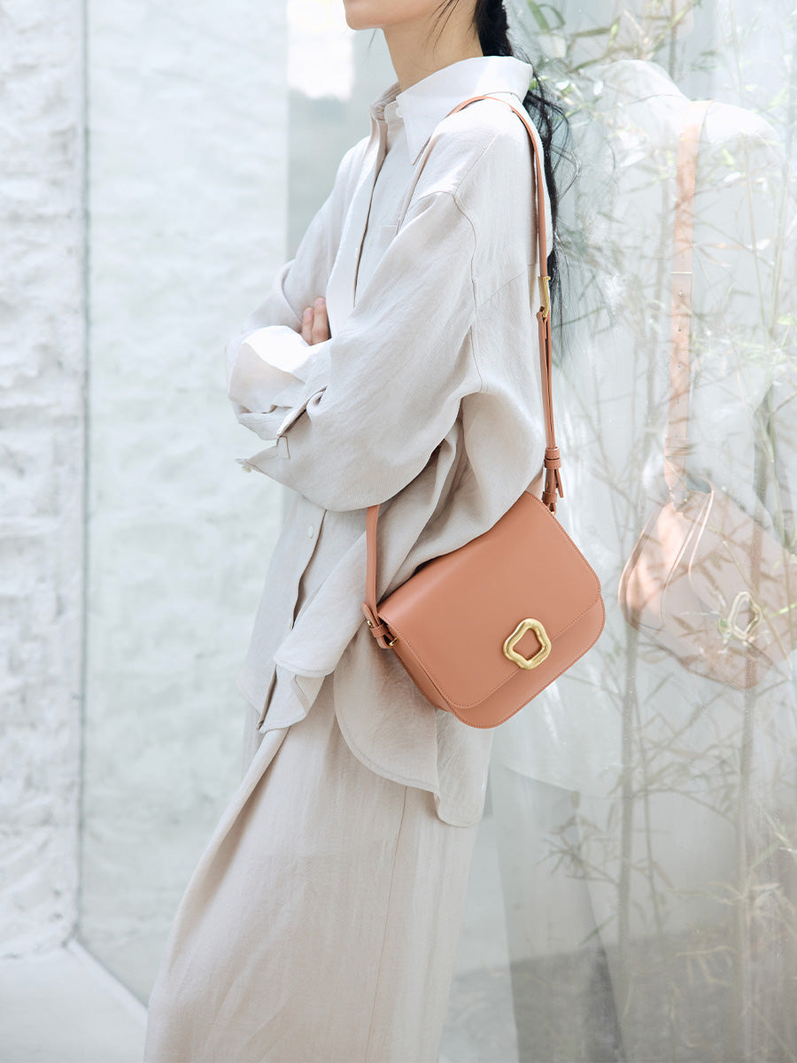 Medium Reset Tofu Bag