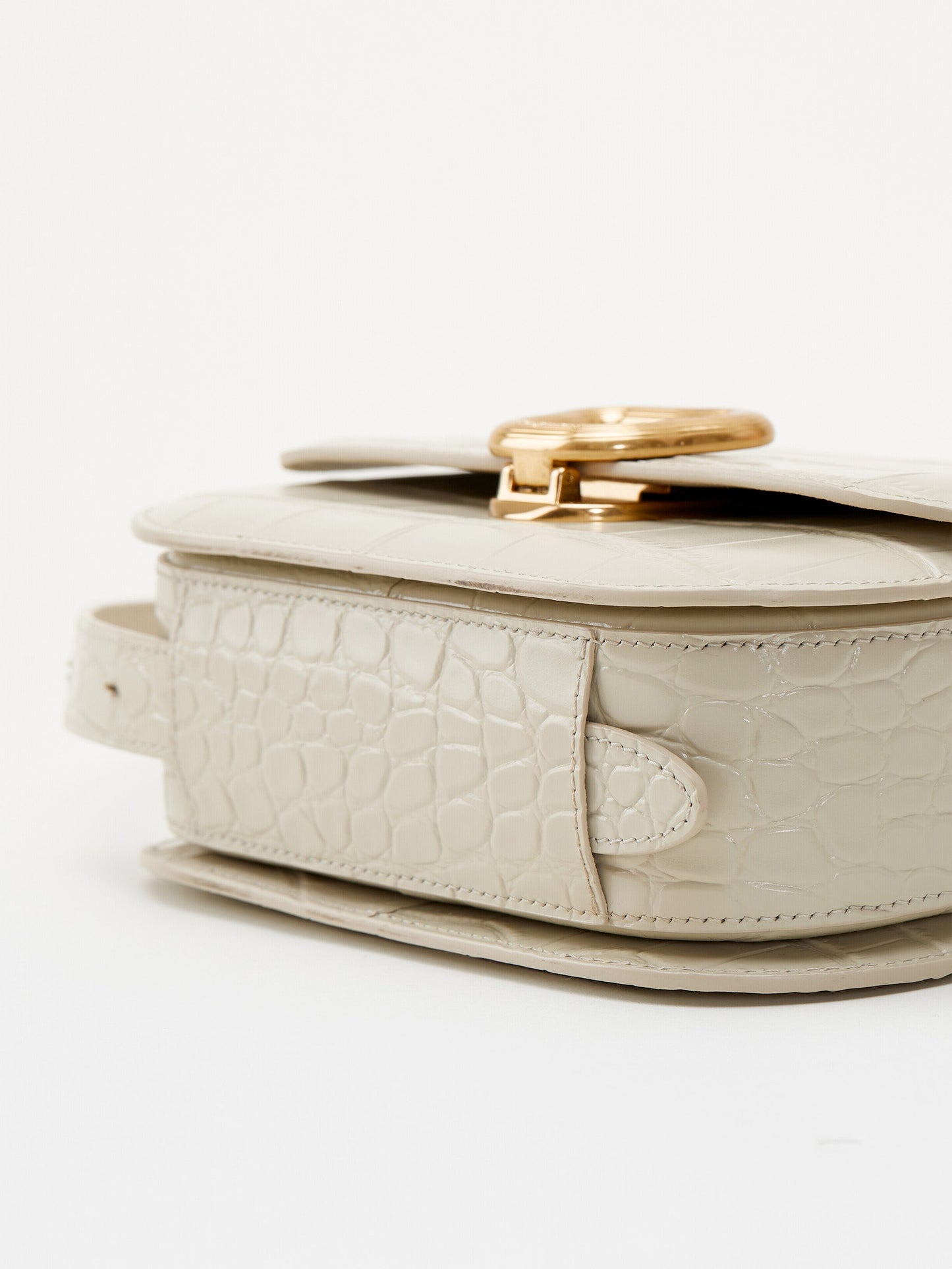 Medium Reset Tofu Bag