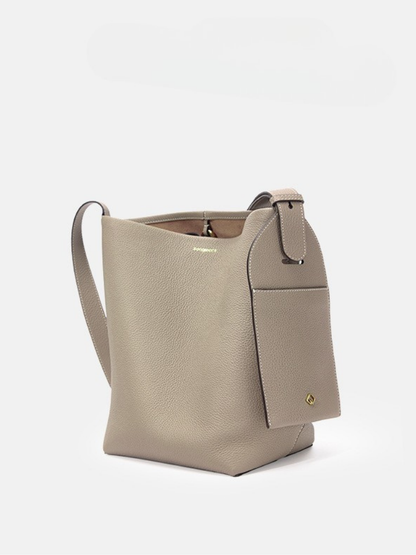 Special Icon Bucket Bag